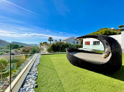 Sale - Villa -
Moraira - La Arnella