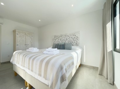 Sale - Villa -
Moraira - La Arnella