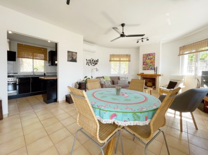Sale - Villa -
Jalón