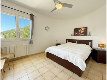 Sale - Villa -
Jalón