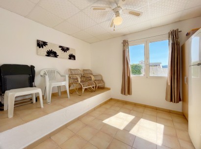Sale - Villa -
Jalón