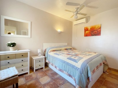 Sale - Villa -
Moraira - Pla de Mar