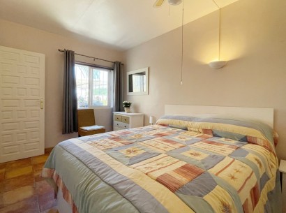 Sale - Villa -
Moraira - Pla de Mar