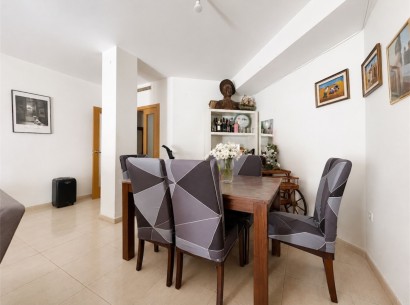 Sale - Apartment -
Teulada - Centro/Teulada