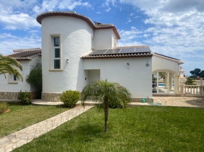 Sale - Villa -
Jávea - Javea