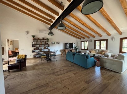 Venta - Finca -
Alfaz del Pi