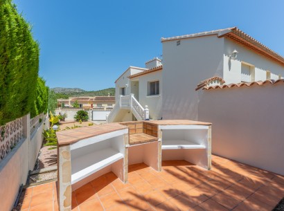 Sale - Villa -
Benitachell