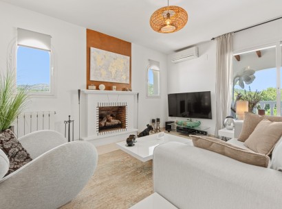 Sale - Villa -
Benitachell