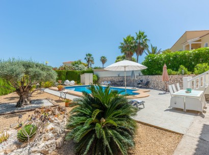 Sale - Villa -
Benitachell