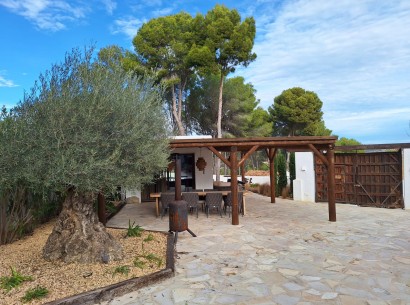 Revente - Villa -
Moraira - Benimeit