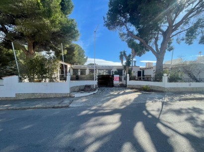 Revente - Commercieel vastgoed -
Benissa - San Jaime