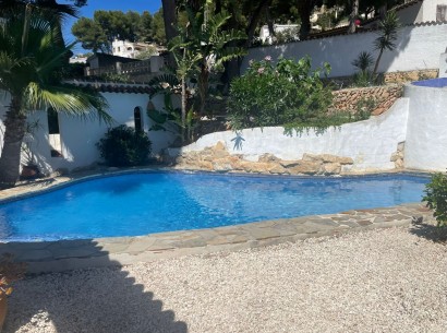 Revente - Villa -
Moraira