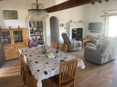 Revente - Villa -
Moraira