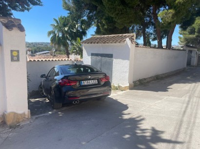 Revente - Villa -
Moraira