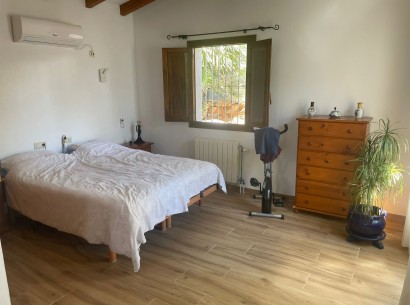 Revente - Villa -
Moraira