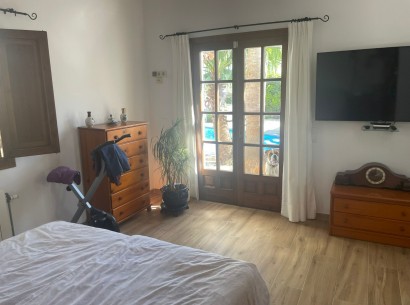 Revente - Villa -
Moraira