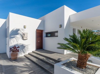 Sale - Villa -
Benissa - Baladrar