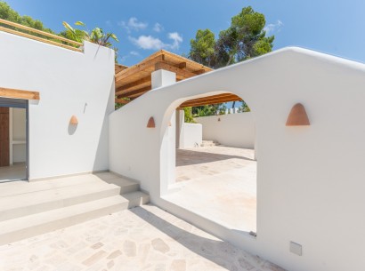 Resale - Villa -
Moraira - Sol Park