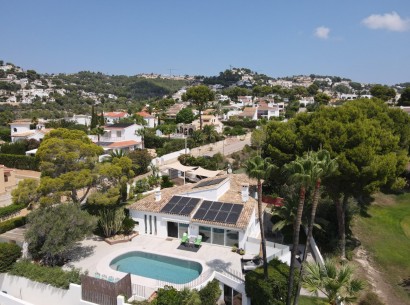 Sale - Chalet -
Benissa - San Jaime