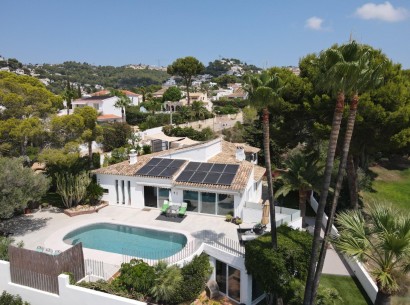 Sale - Chalet -
Benissa - San Jaime