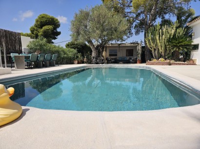 Sale - Chalet -
Benissa - San Jaime