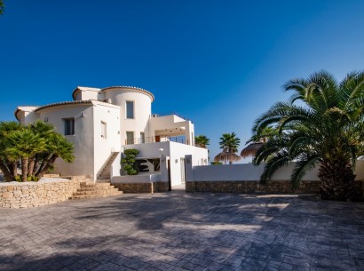 Resale - Villa -
Benissa - Pedramala