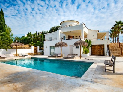 Resale - Villa -
Benissa - Pedramala