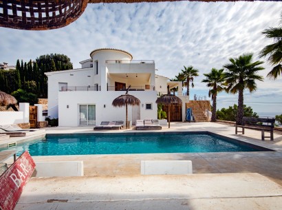 Resale - Villa -
Benissa - Pedramala