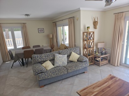 Sale - Villa -
Moraira - El Portet