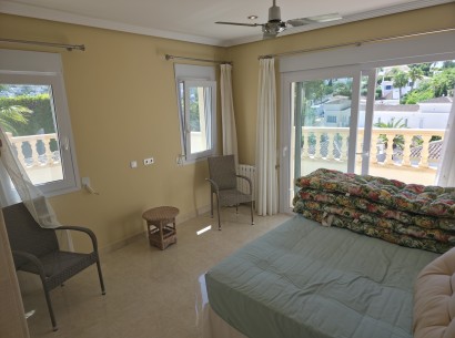 Sale - Villa -
Moraira - El Portet
