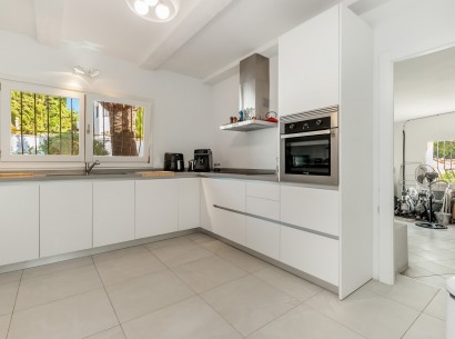 Sale - Villa -
Benissa - Fanadix