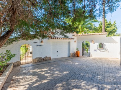 Sale - Villa -
Benissa - Fanadix